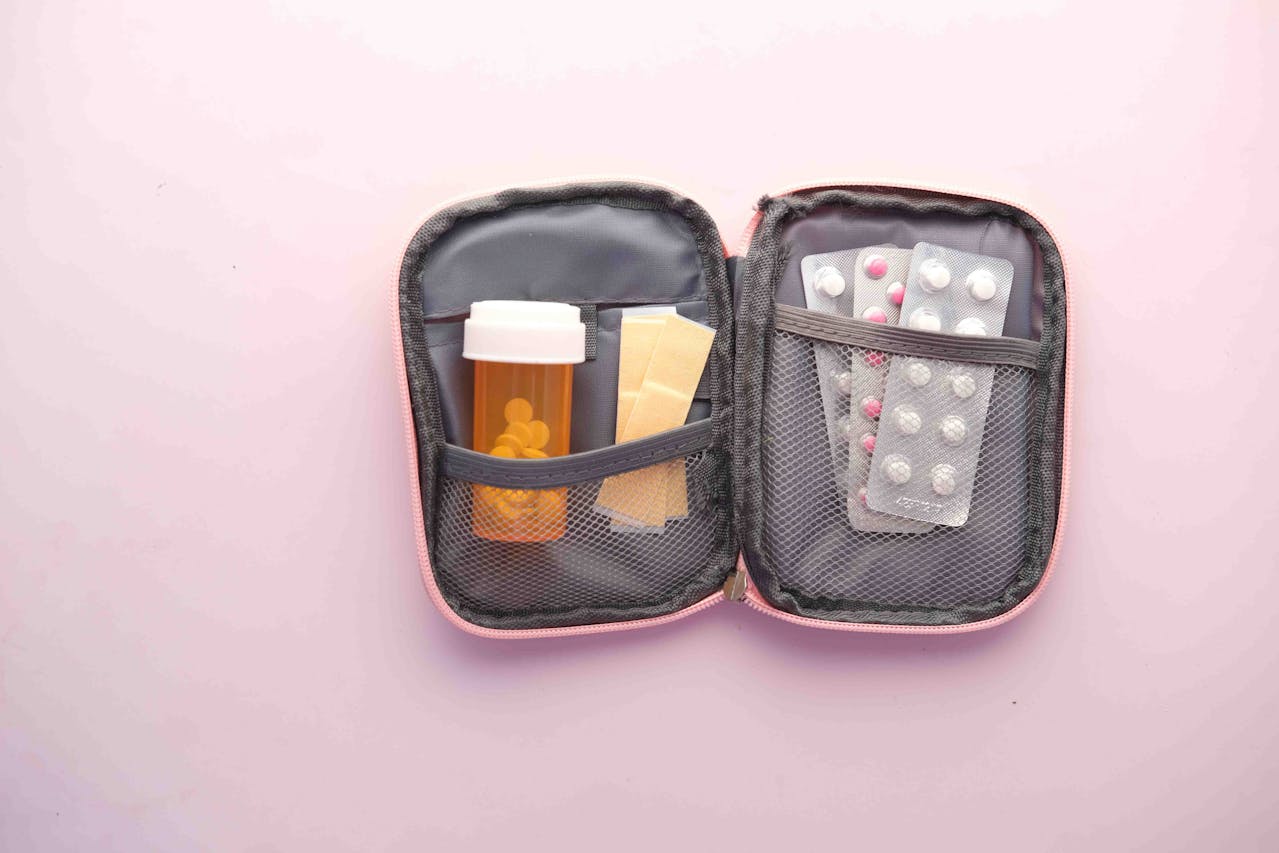 essential dog first aid kit: must-have items for pet parents